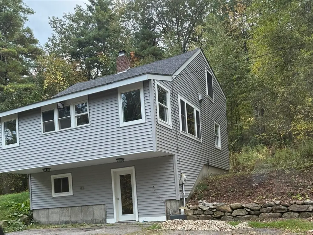 137 Deer Bay Rd, Ashby, MA 01431 - Image #1