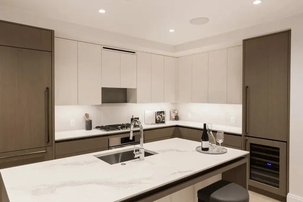 370-380 Harrison Ave #1004, Boston, MA 02118 - Image #1