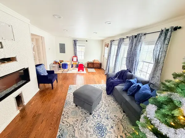 12 Danforth St, Canton, MA 02021