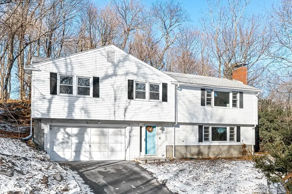 7 Trinity Rd, Winchester, MA 01890 - Image #1