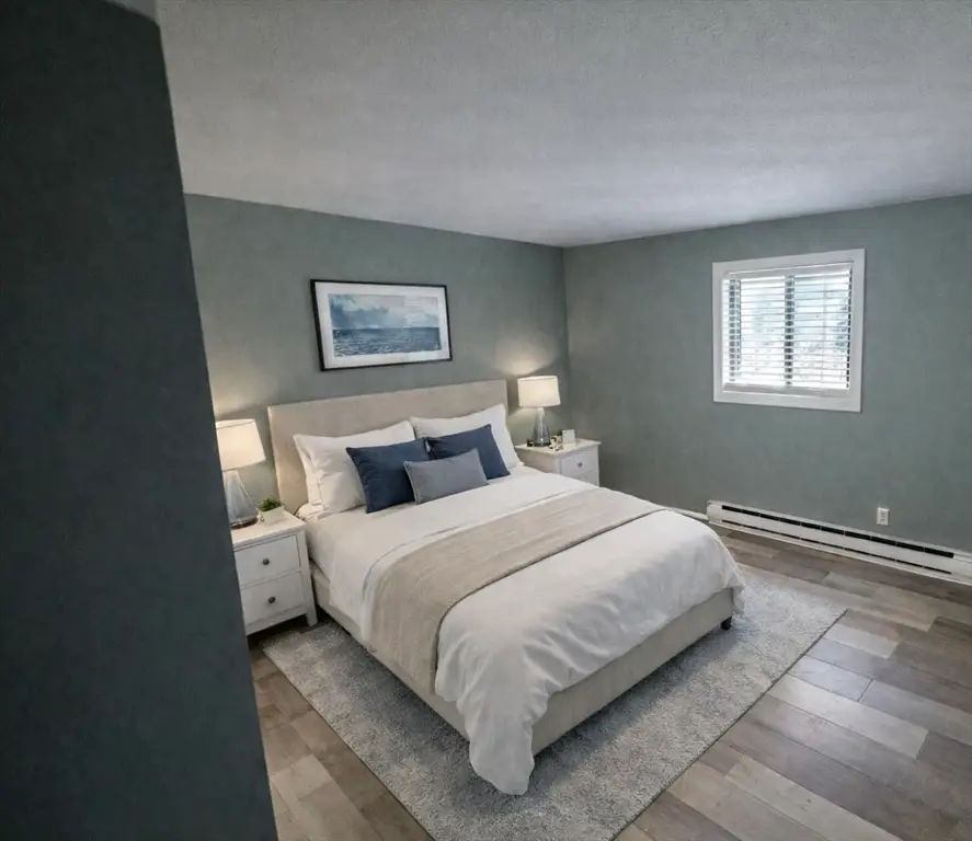 16 Cleveland Pl #11, Gloucester, MA 01930 - Image #3