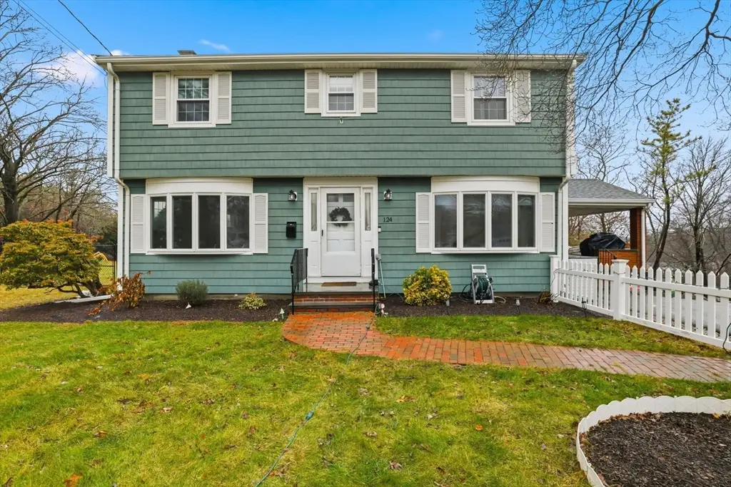 124 Louise Rd, Braintree, MA 02184 - Image #1