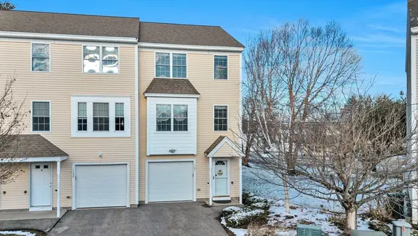 41 Boston Rd #121, Billerica, MA 01862