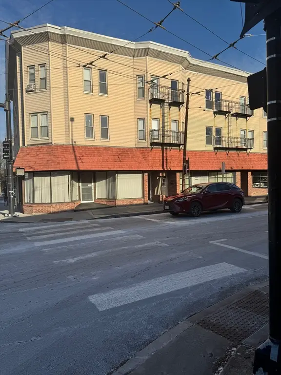 187-197 Concord Ave. #5, Cambridge, MA 02138