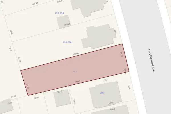 220-222 Fort Pleasant Ave, Springfield, MA 01108