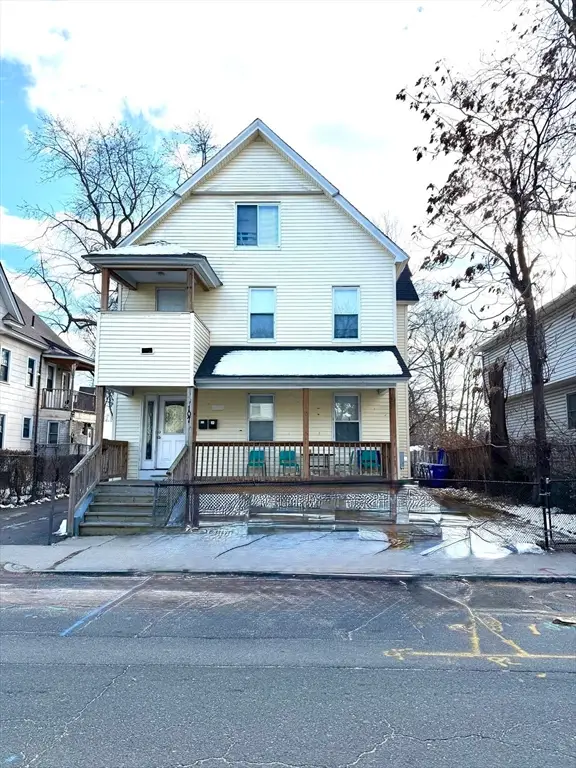 107 Tyler St, Springfield, MA 01109 - Image #1