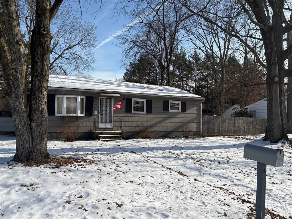 85 Talmadge Dr, Springfield, MA 01118 - Image #1