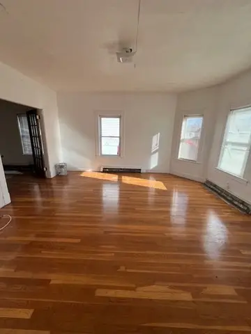 30-32 Saratoga Street, Lowell, MA 01852 - Image #2