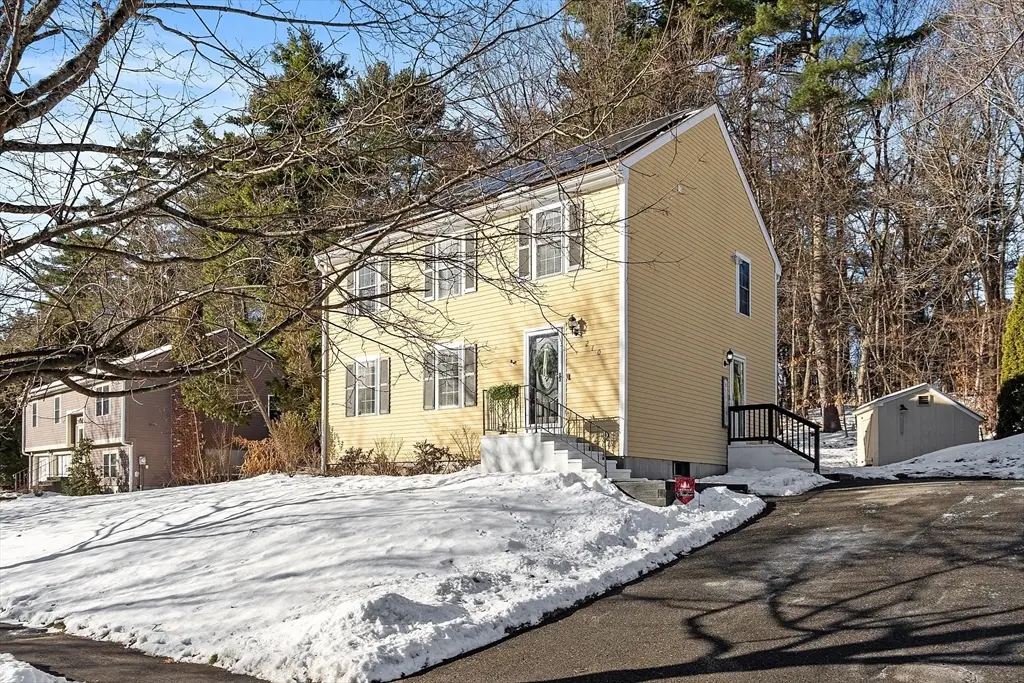 240 Stoneybrook Rd, Fitchburg, MA 01420 - Image #1