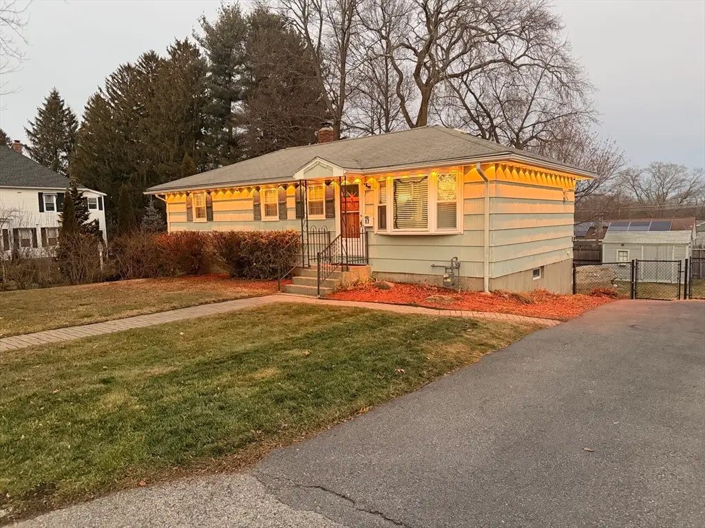 17 Middlesex Ave, Worcester, MA 01604 - Image #1