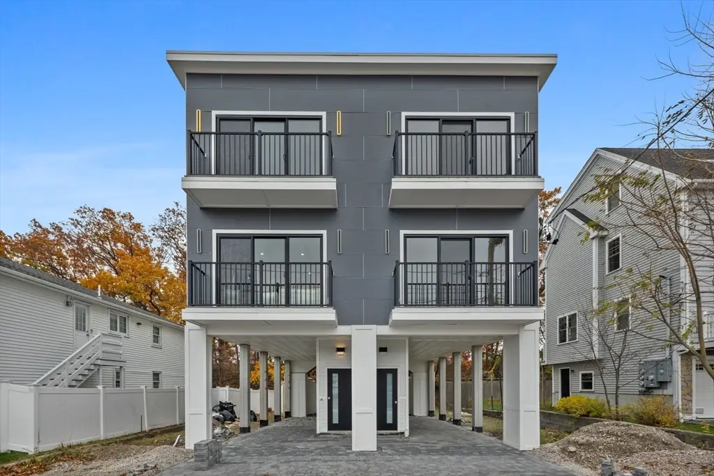 599 Sea St #2, Quincy, MA 02169 - Image #1