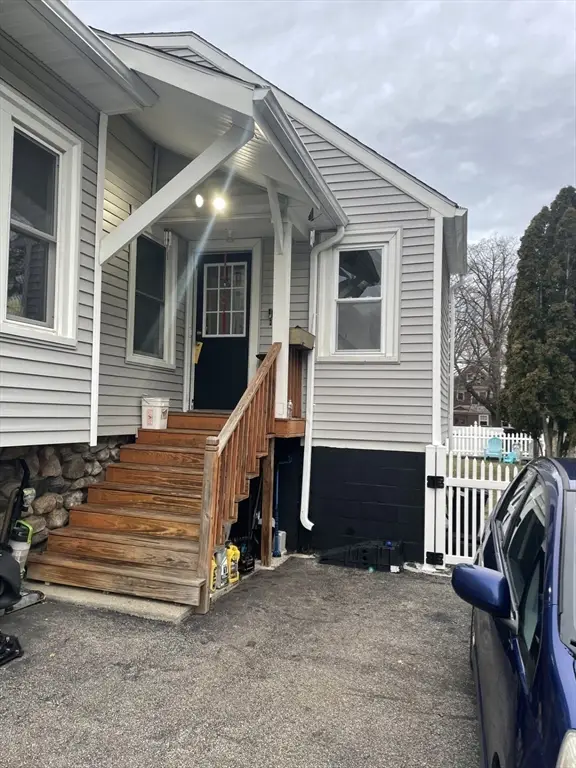 26 Sylvan St, Worcester, MA 01603 - Image #2