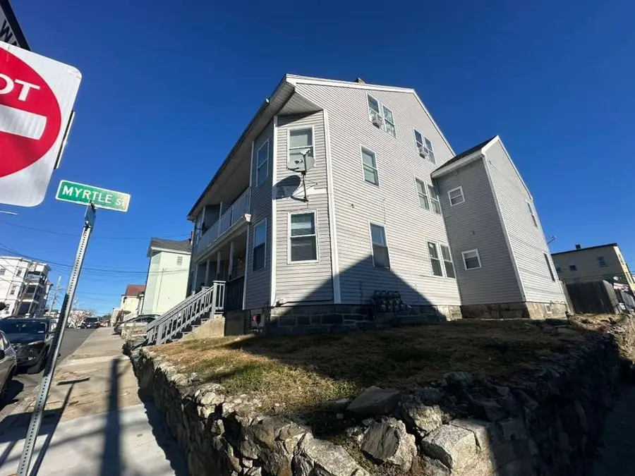 27 Willow St #A, Lawrence, MA 01841 - Image #3