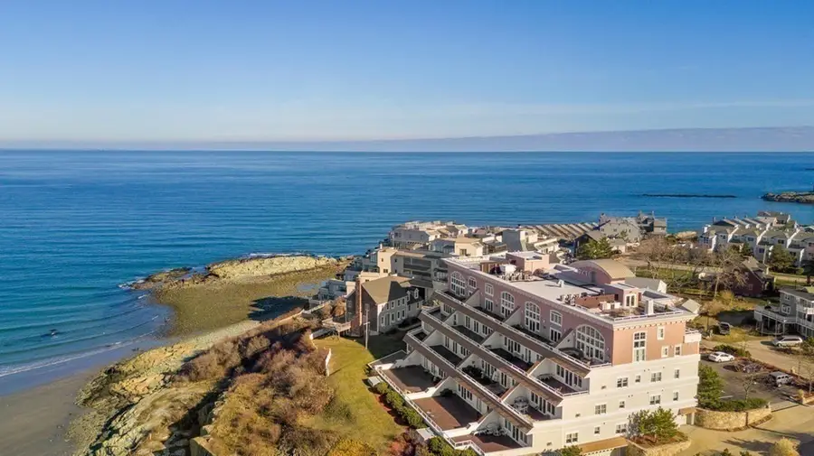 1 Longbeach Ave #202, Hull, MA 02045 - Image #2