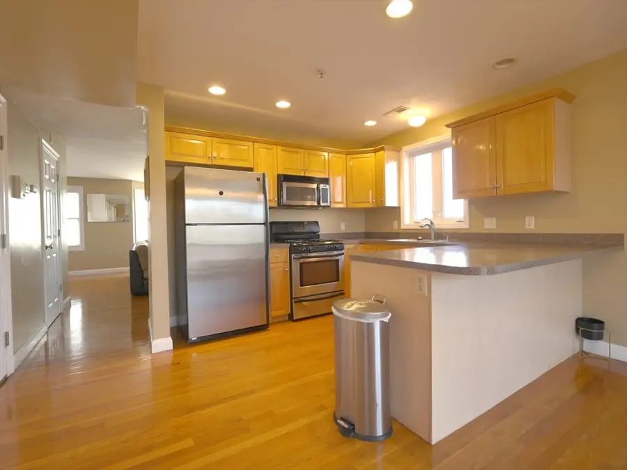33 Grantley St #B, Boston, MA 02136 - Image #2