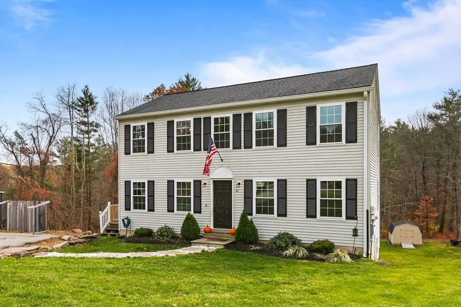 41 Willow Ln, Southbridge, MA 01550 - Image #2