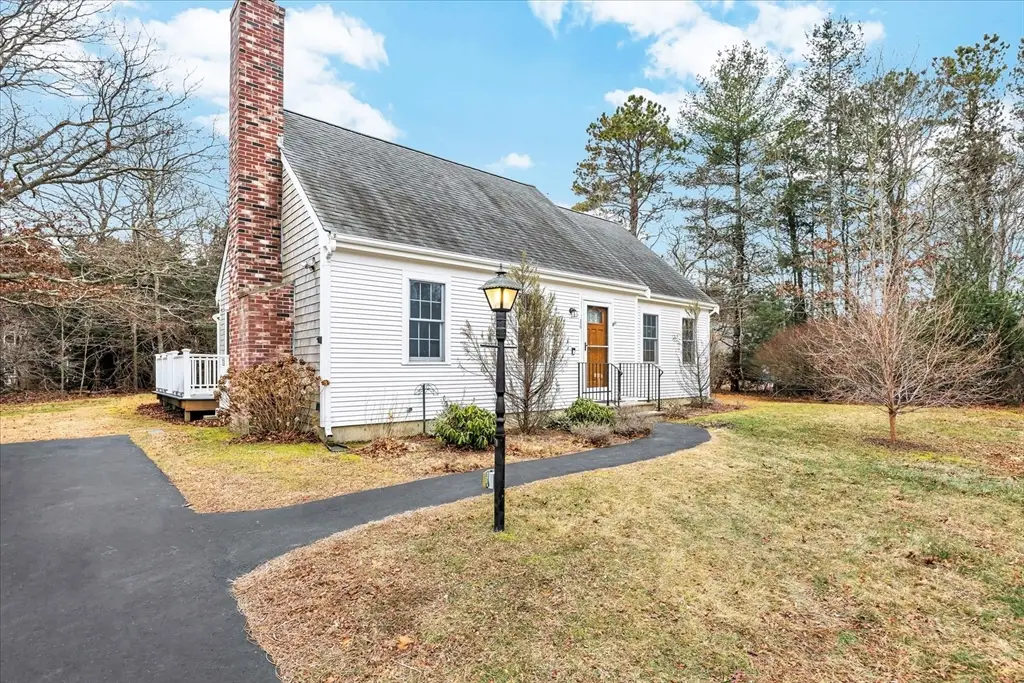 16 Mockingbird Ln, Marstons Mills, MA 02648 - Image #1