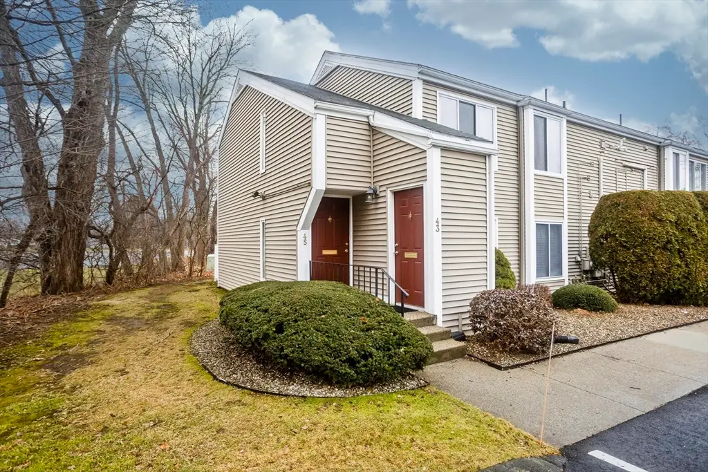 45 Nassau Dr #45, Springfield, MA 01129 - Image #1