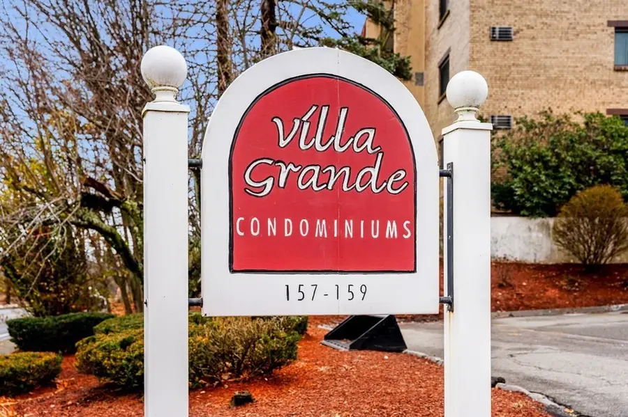 159 Franklin St #D2, Stoneham, MA 02180 - Image #2