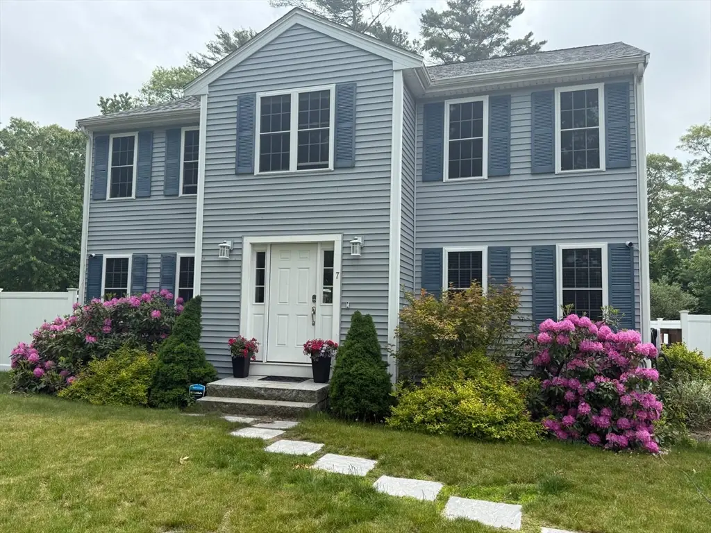 7 Park Ave, Plymouth, MA 02360 - Image #1