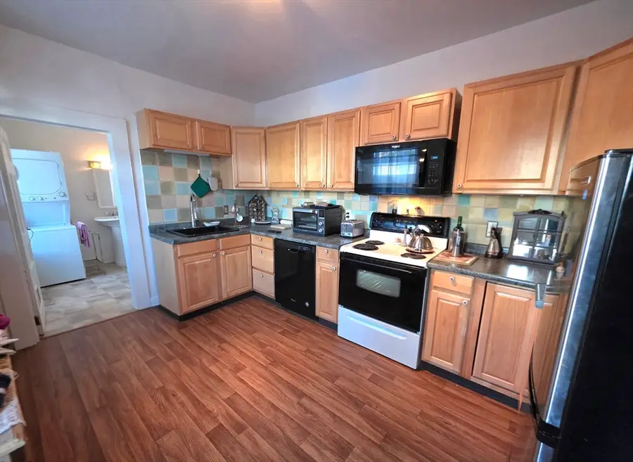 24 Main St, Monson, MA 01057 - Image #2