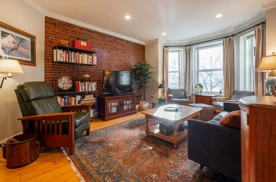 23 Monument Square #3, Boston, MA 02129 - Image #2