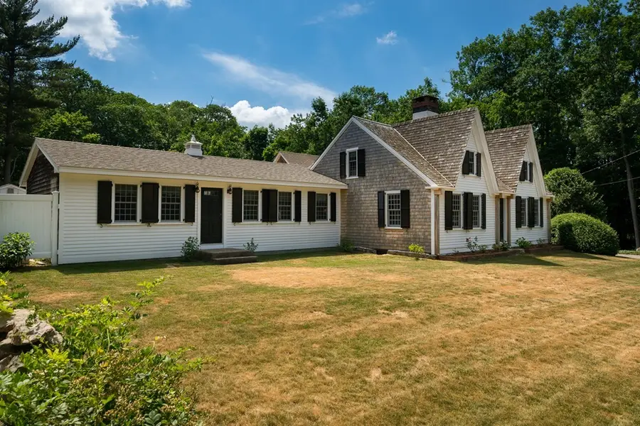 171 S Main St, Cohasset, MA 02025 - Image #2