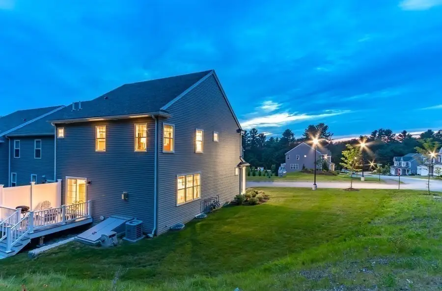 1 Evergreen Dr #1, Bellingham, MA 02019 - Image #3