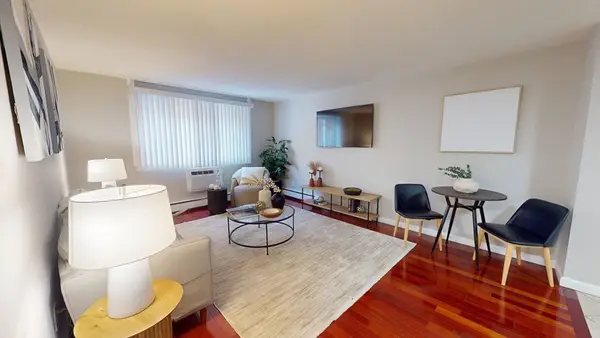 21 Staples Ave #26, Everett, MA 02149