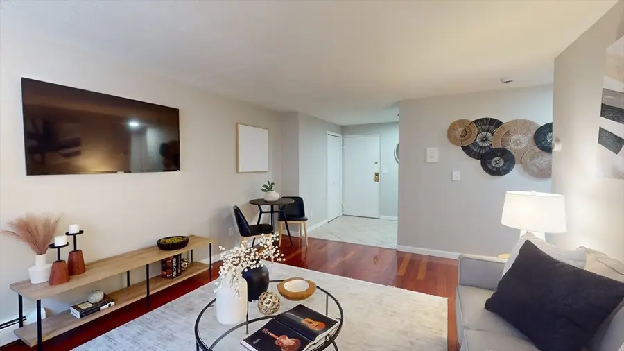 21 Staples Ave #26, Everett, MA 02149 - Image #3