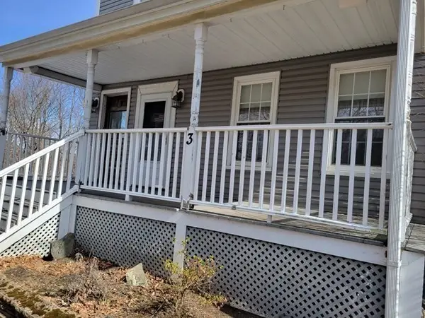 3 Hunnewell St, Melrose, MA 02176 - Image #2