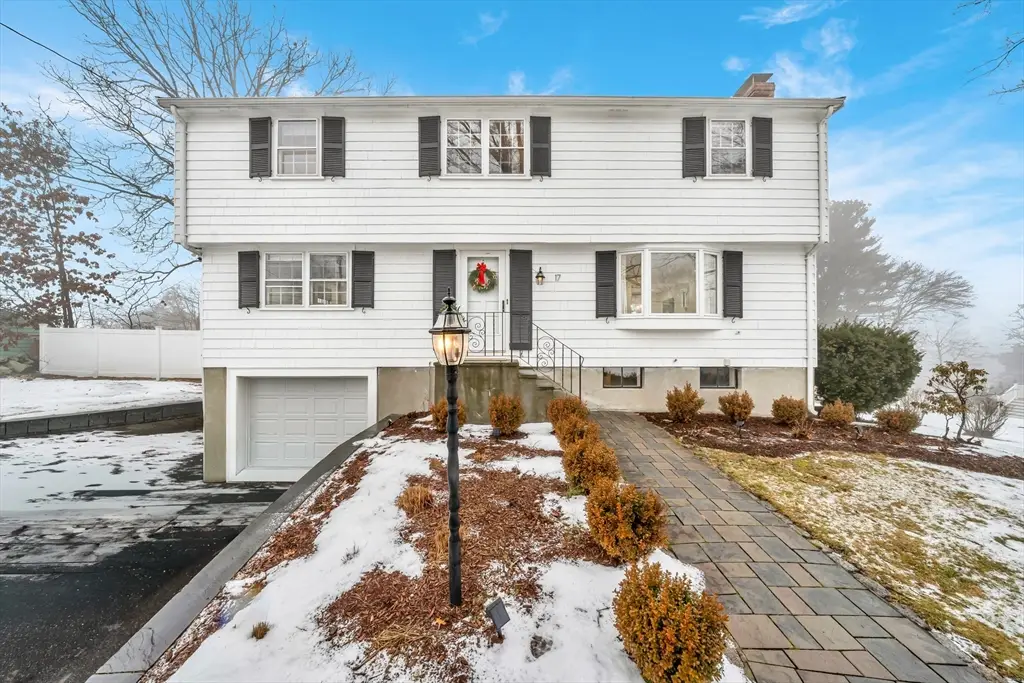 17 Wakefield St, Reading, MA 01867 - Image #1