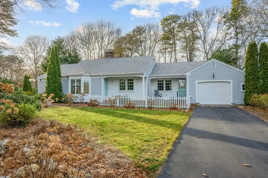 37 Wianno Rd, Yarmouth Port, MA 02675 - Image #1
