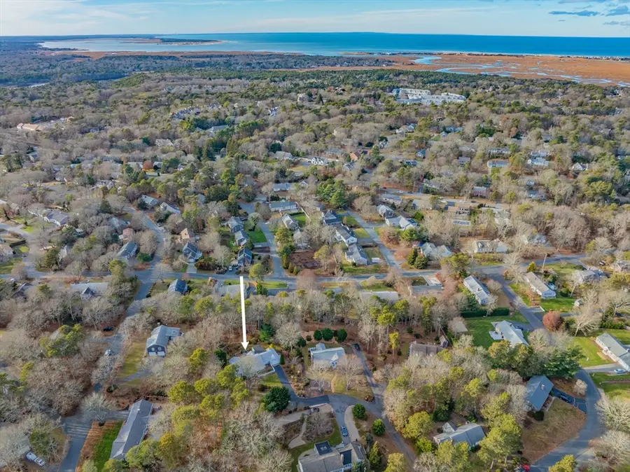 37 Wianno Rd, Yarmouth Port, MA 02675 - Image #2