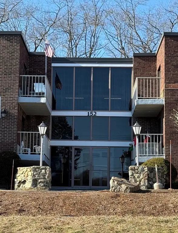 152 Turner Road #13, Holliston, MA 01746 - Image #1