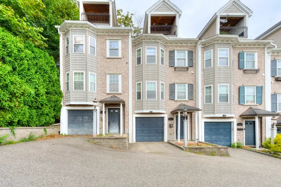 38 Johnson St #38, Worcester, MA 01604 - Image #2