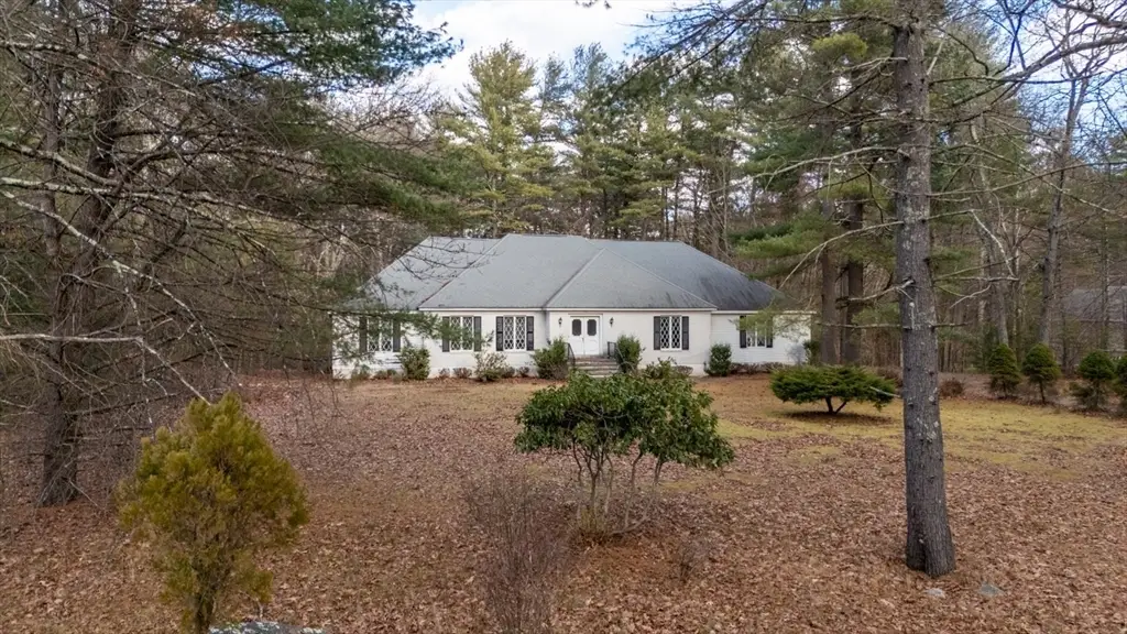 16 Anglewood Lane, North Reading, MA 01864 - Image #1