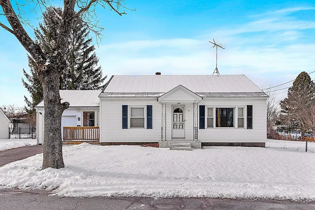71 Hurd St, Fitchburg, MA 01420 - Image #1