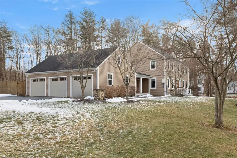 32 Alderbrook Dr, Topsfield, MA 01983 - Image #2