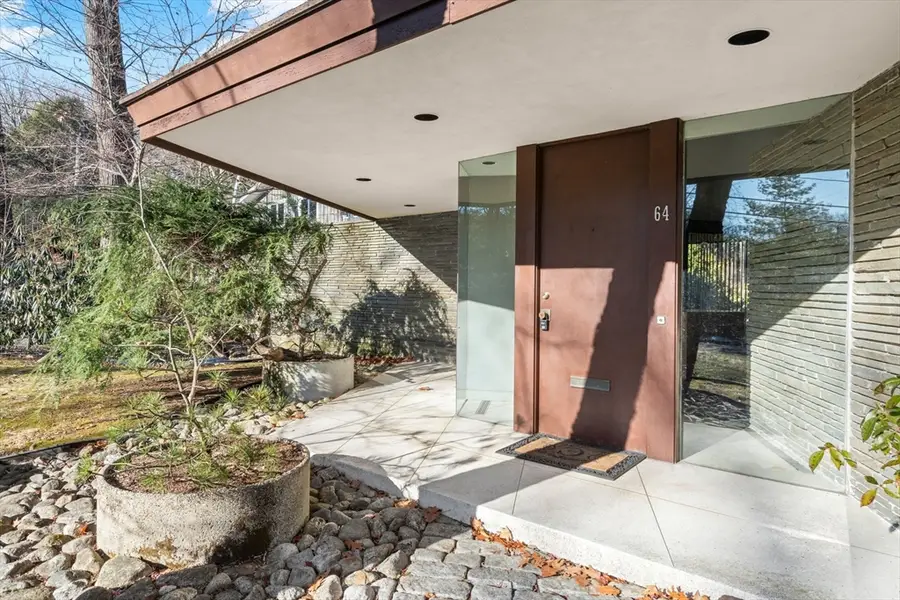 64 Oak Hill Rd, Worcester, MA 01609 - Image #2