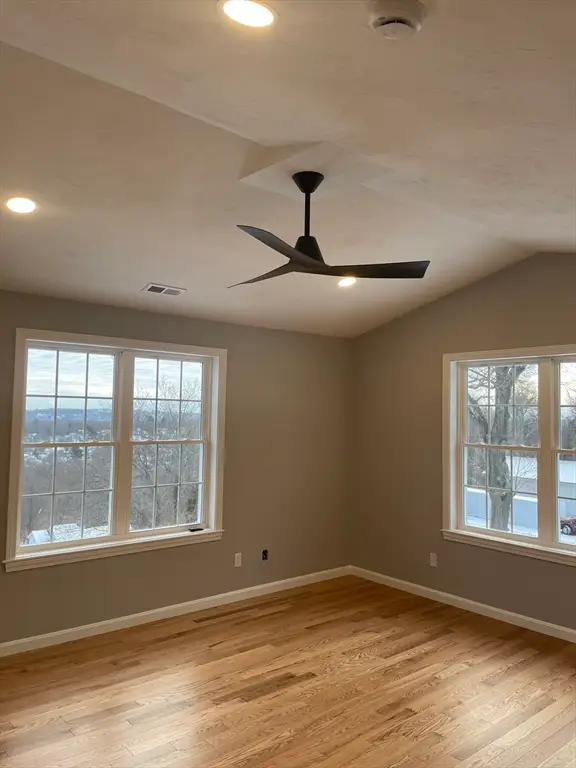 27 Havana Rd, Worcester, MA 01603 - Image #2