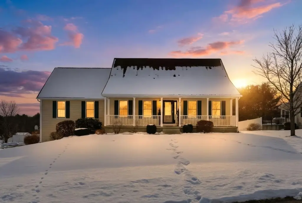 53 Scenic Rd, Westfield, MA 01085 - Image #1