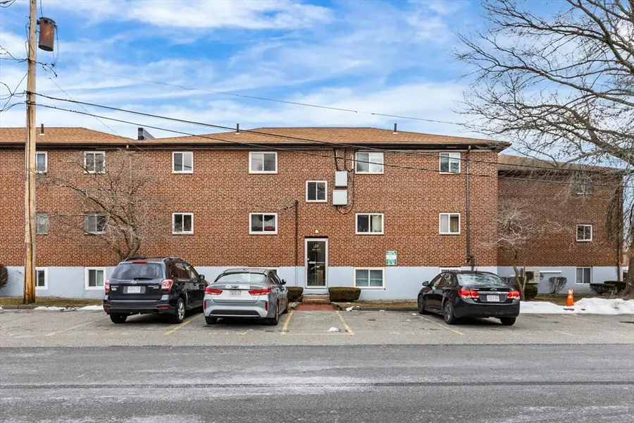 58 Bryon Rd #6, Chestnut Hill, MA 02467 - Image #2