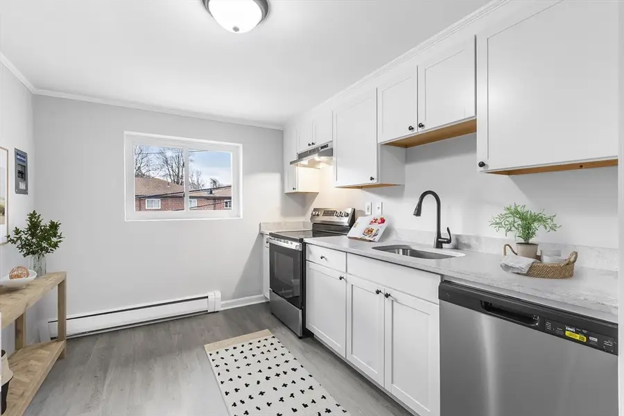 58 Bryon Rd #6, Chestnut Hill, MA 02467 - Image #3