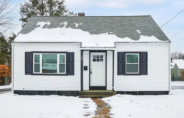 38 Tyrone St, Springfield, MA 01104