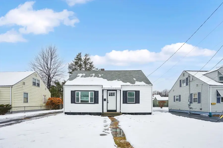 38 Tyrone St, Springfield, MA 01104 - Image #2