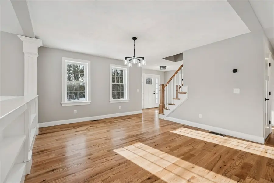 140 Ridge Rd, Rutland, MA 01543 - Image #3