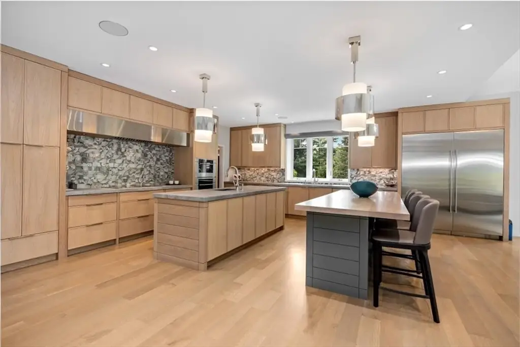 2 Black Rock Dr, Hingham, MA 02043 - Image #1