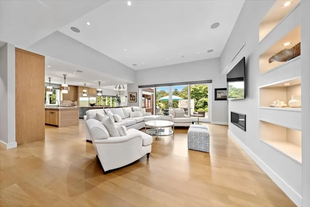 2 Black Rock Dr #21, Hingham, MA 02043 - Image #1