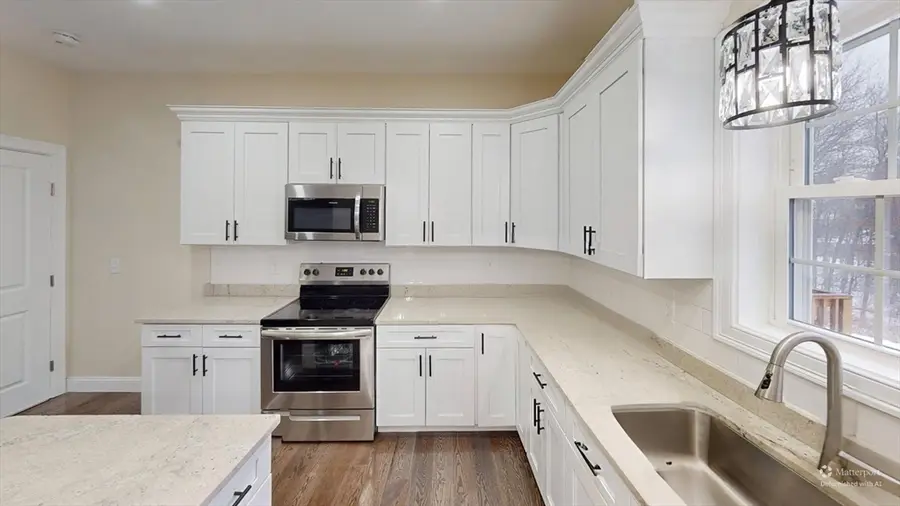 41 Modoc St, Worcester, MA 01604 - Image #3